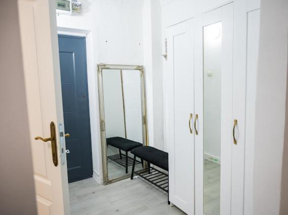 Escape Aparthotel Suceava Buitenkant foto